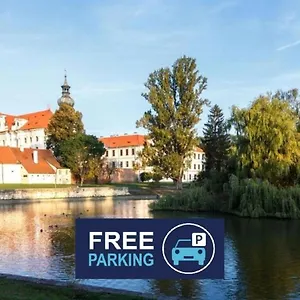 Adalbert Ecohotel Praha